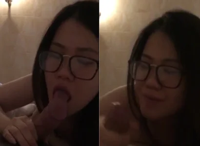 Anh ra thì phải kêu em đừng để phí của