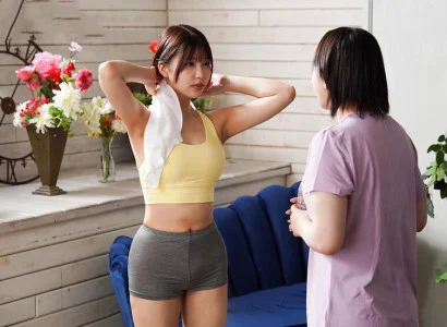 Em gái mảnh mai đi tập yoga rồi bị chịch trong phòng thay đồ
